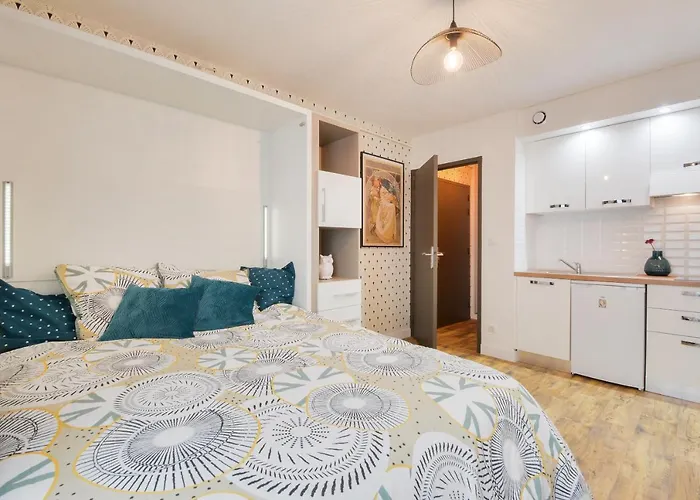 Le Cosy De Jean Lamour Апартаменты *